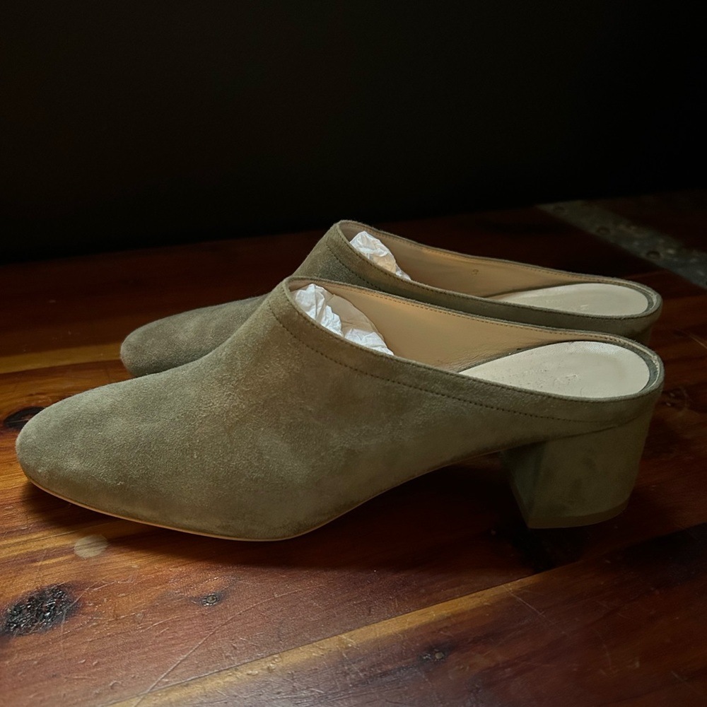 Everlane Olive Green Suede Block Heel Mules